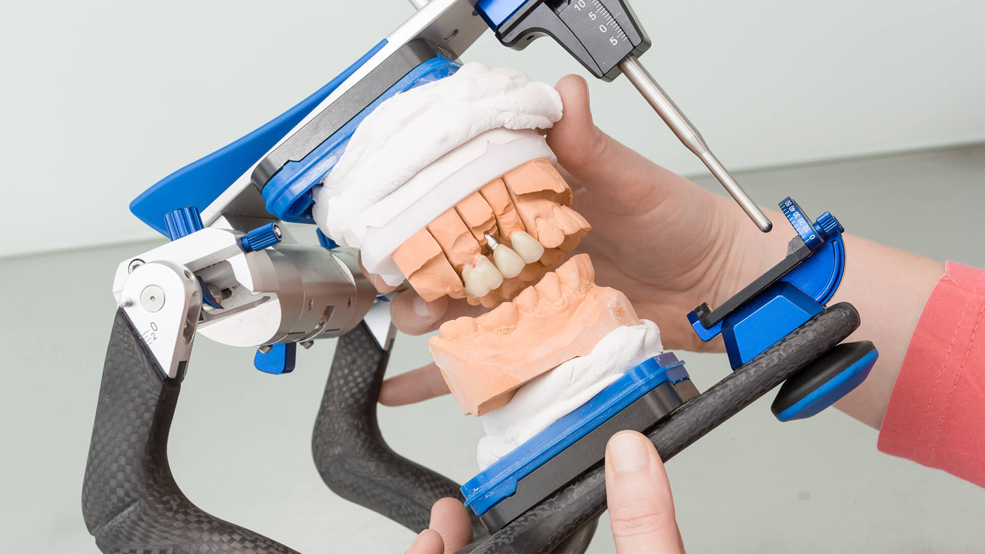 qdental_0018_104893716